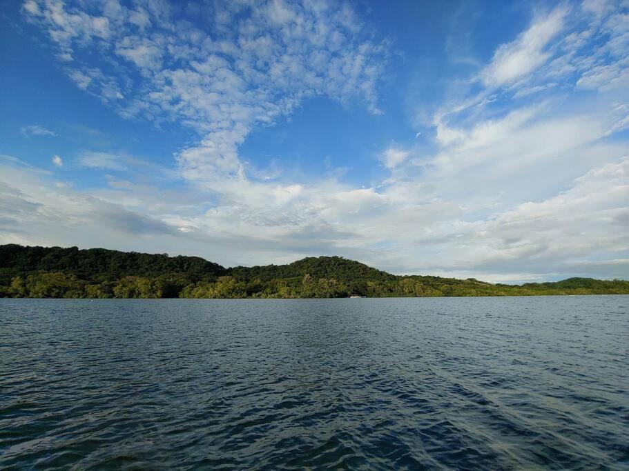 Magica Cabana En Medio Del Bosque En Isla Venado Villa Lepanto Екстериор снимка